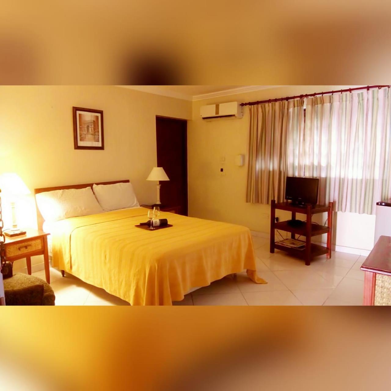 Apart-Hotel Plaza Colonial Playa Dorada Extérieur photo